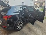 Hyundai SANTA FE 2.4 GDI Family 2WD Family - gebrauchte Hyundai SANTA FE aus dem Jahr 2017