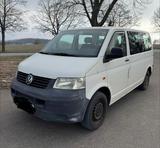 Volkswagen T5 Transporter Kombi 8 Sitzer K... - Volkswagen T5 Transporter aus 2004