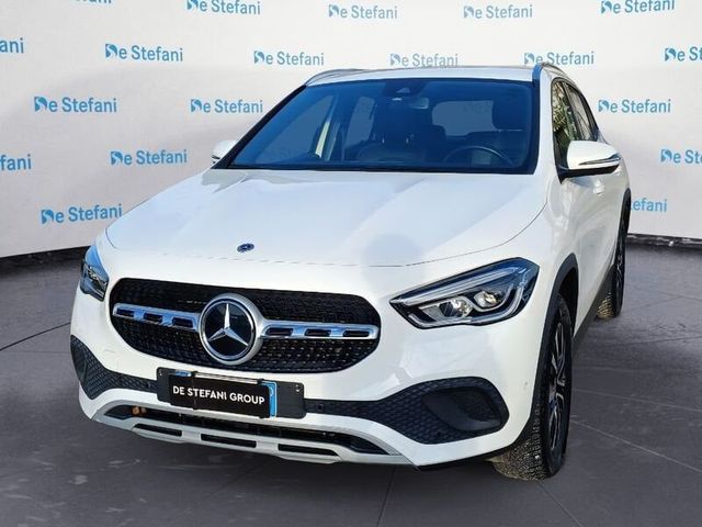 Mercedes-Benz GLA GLA 250 e Plug-in hybrid Autom