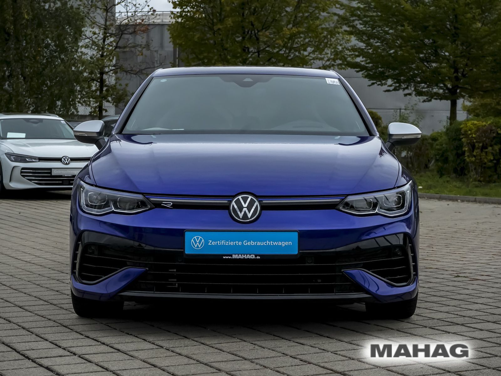 Volkswagen Golf VIII R 2.0 TSI 4MOT IQ.Light IQ.Drive Navi foto 4