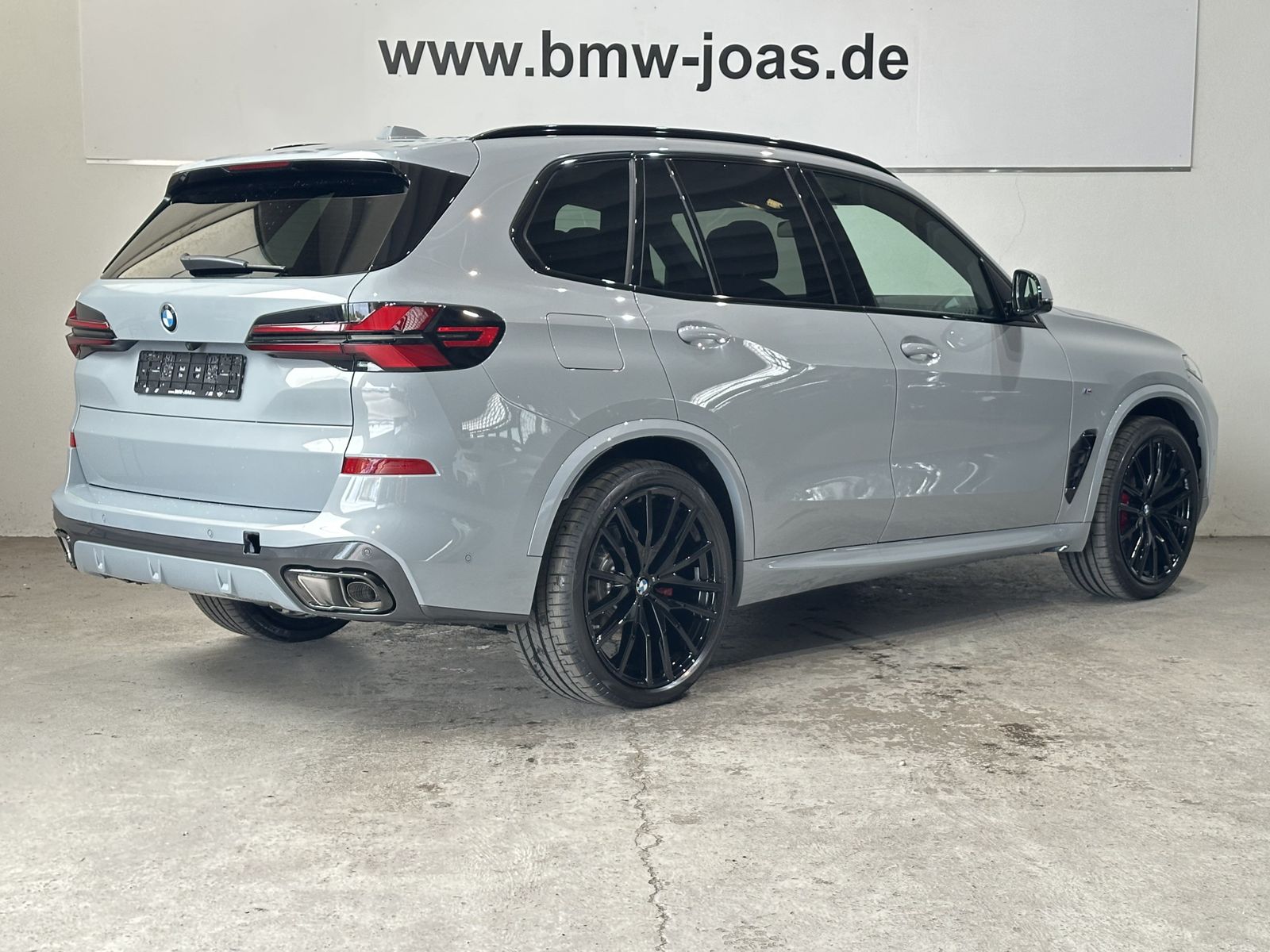 Fahrzeugabbildung BMW X5 xDrive30d 22" LMR, Sportbremse rot hochglänze