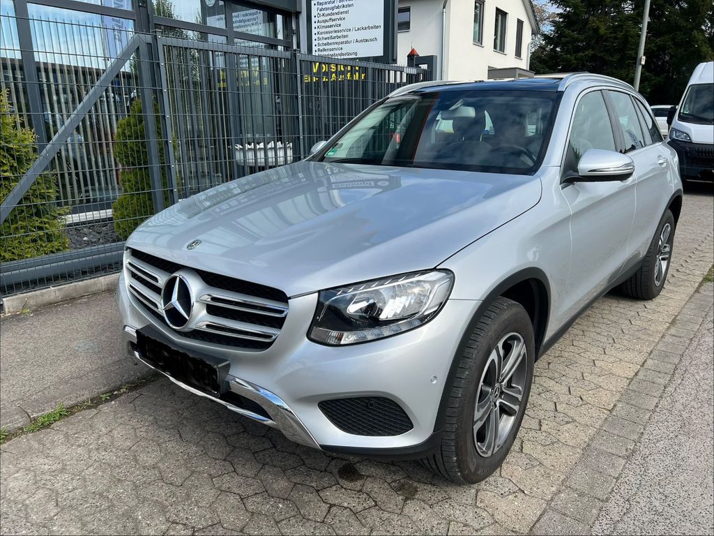 Image of Mercedes-Benz GLC 250