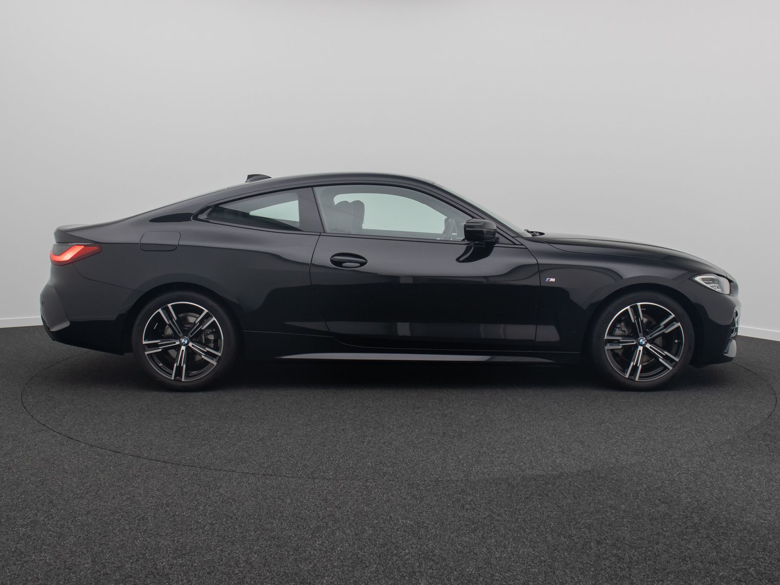 Fahrzeugabbildung BMW 420i Coup&eacute; M Sport Alarm FernlichtAss DAB 18Zoll