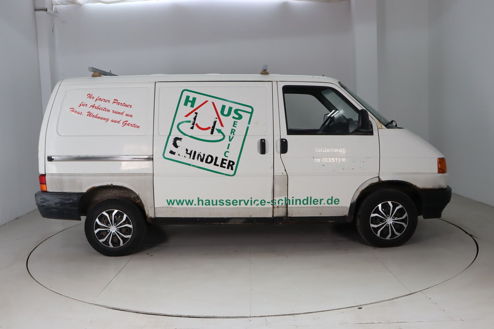 Fahrzeugabbildung Volkswagen T4 2.4 D Transporter