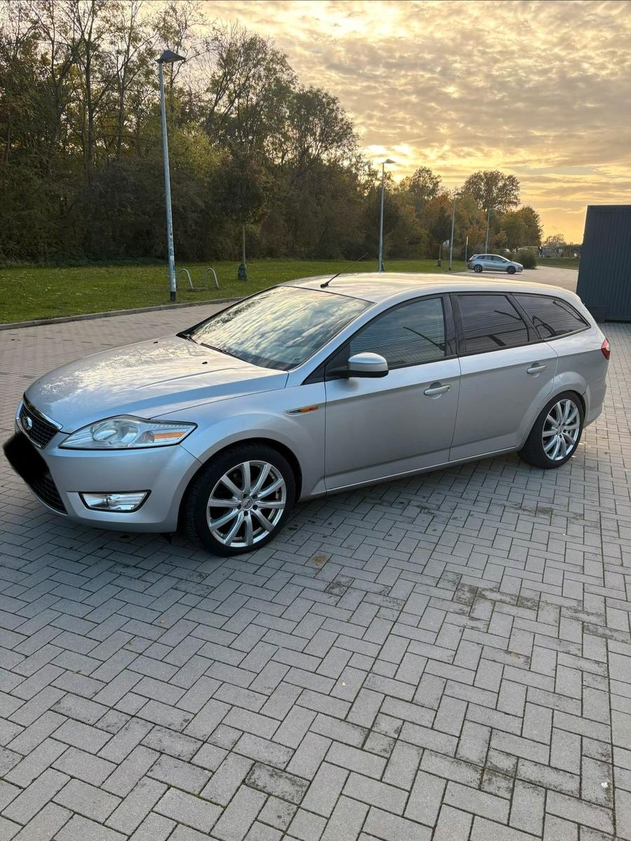 Ford Mondeo 2008 — вигляд ззаду