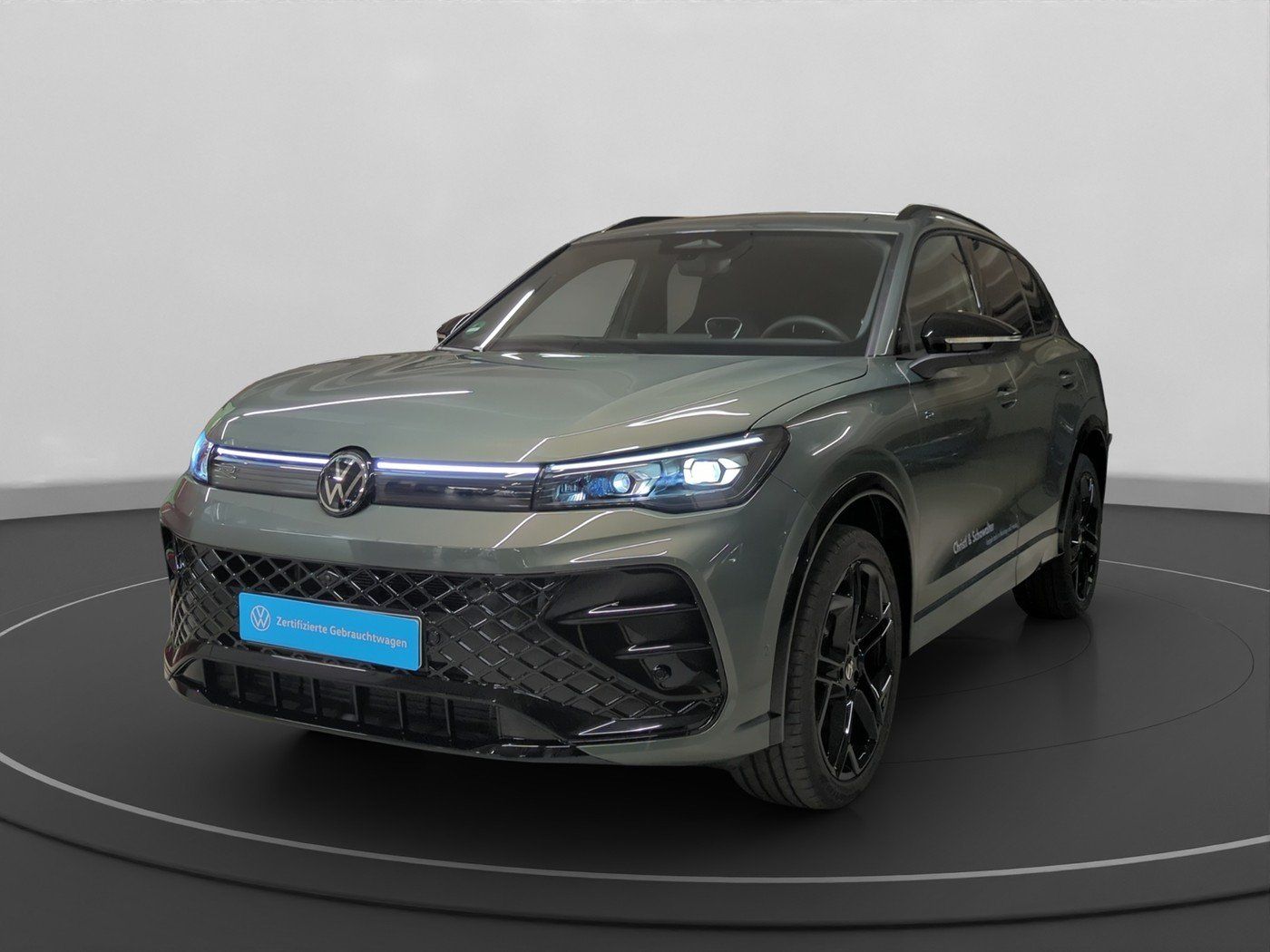 Volkswagen Tiguan 2.0 TSI 4M DSG R-Line AHK MATRIX NAVI ACC foto 2