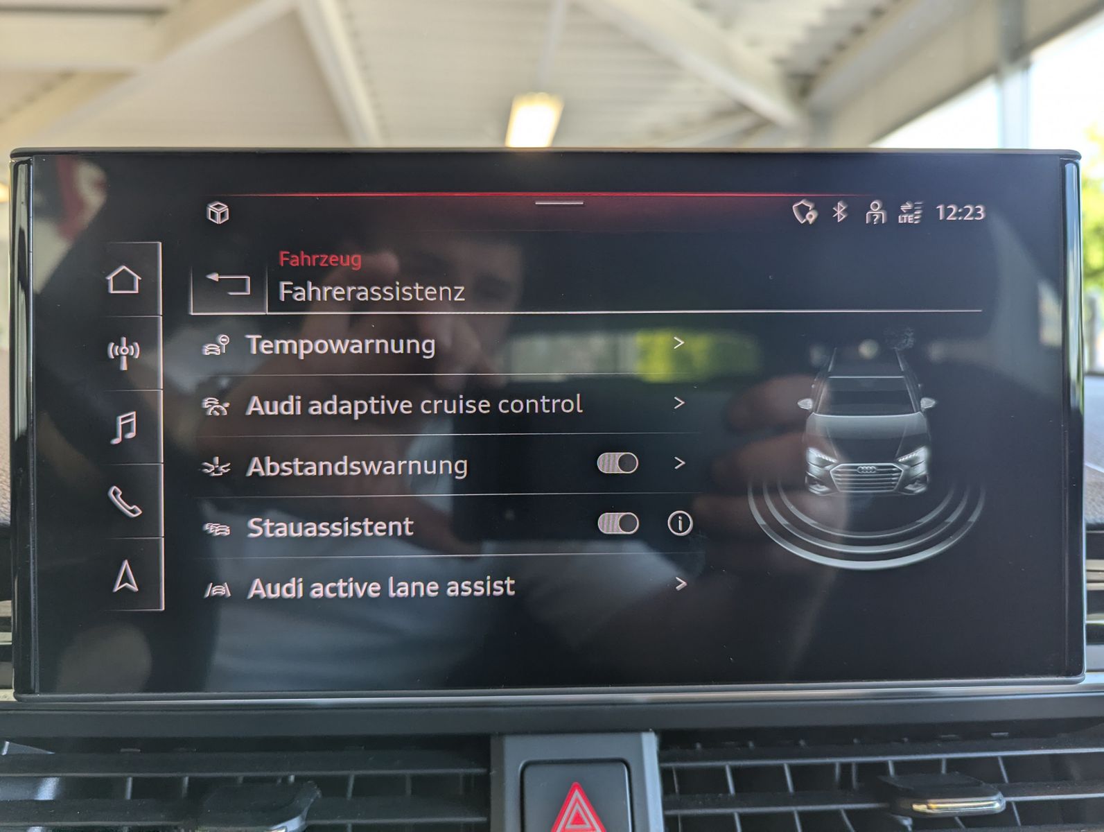 AUDI A4 35 TDI S-Line Pano LED Virtual Cam ACC 18 - Image 27