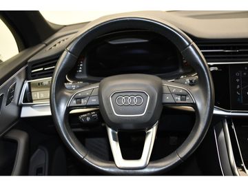 Audi Q7 - 6