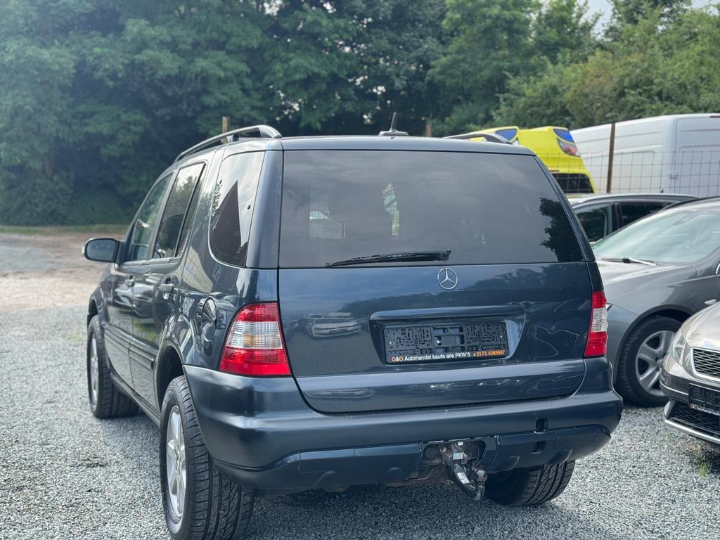 Mercedes-Benz ML 320