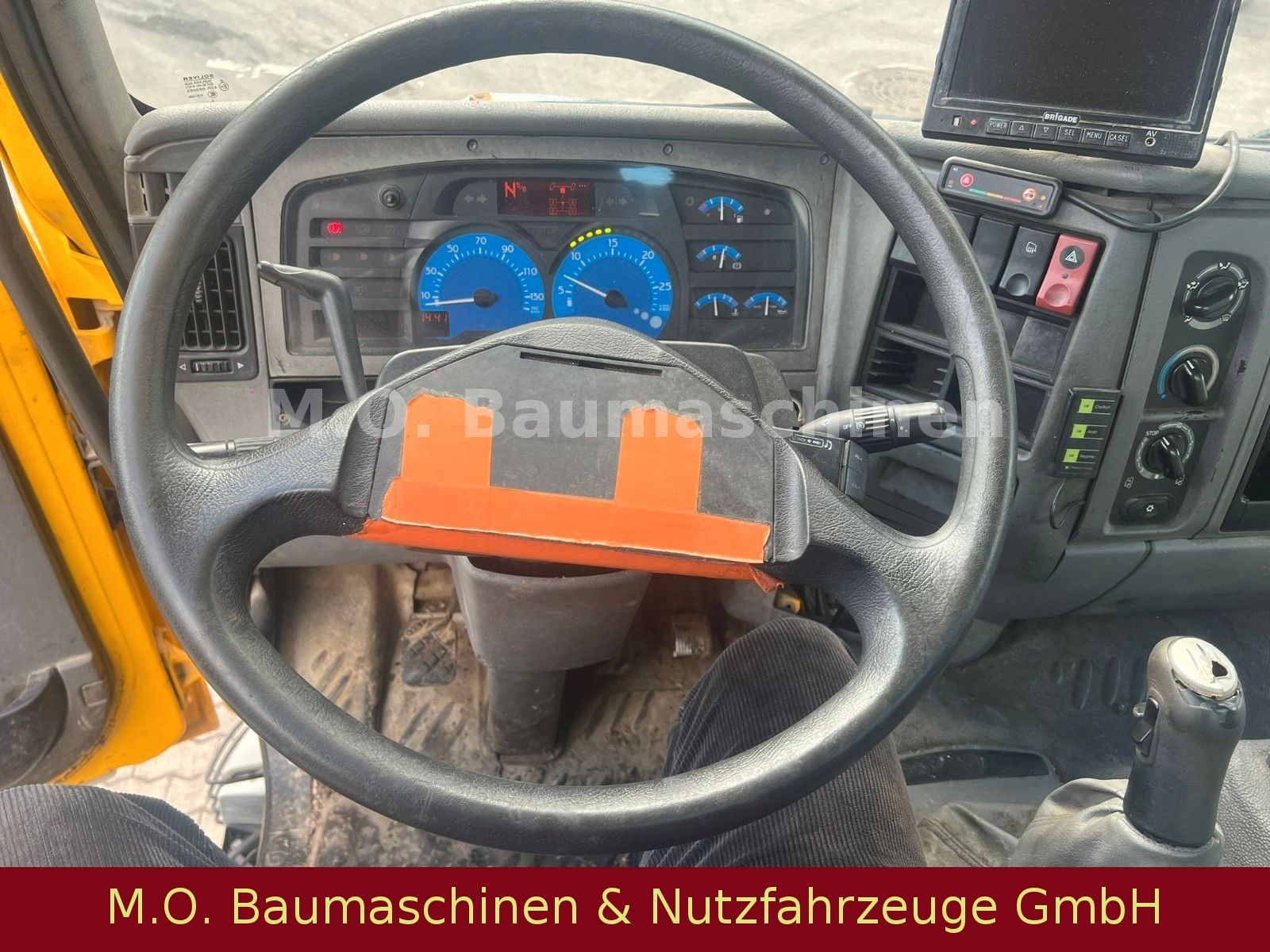 Fahrzeugabbildung Renault Kerax 370.26 / 6x4 /Alu Kipper /