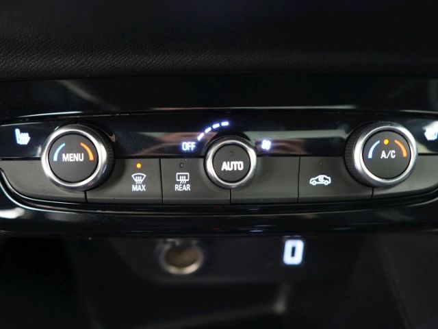 Corsa F FACELIFT GS AT+LED MATRIX+NAVI+PANORAMAD