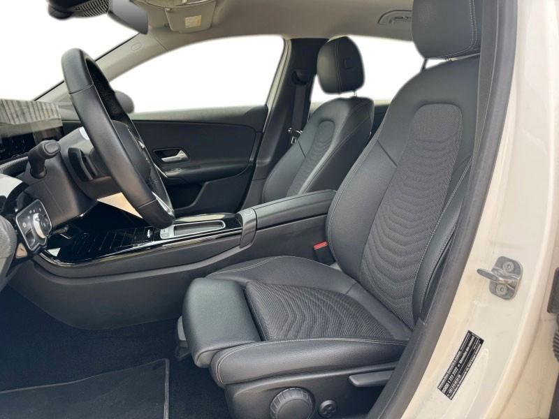 Mercedes-Benz A-Class A 200, миниатюра 21
