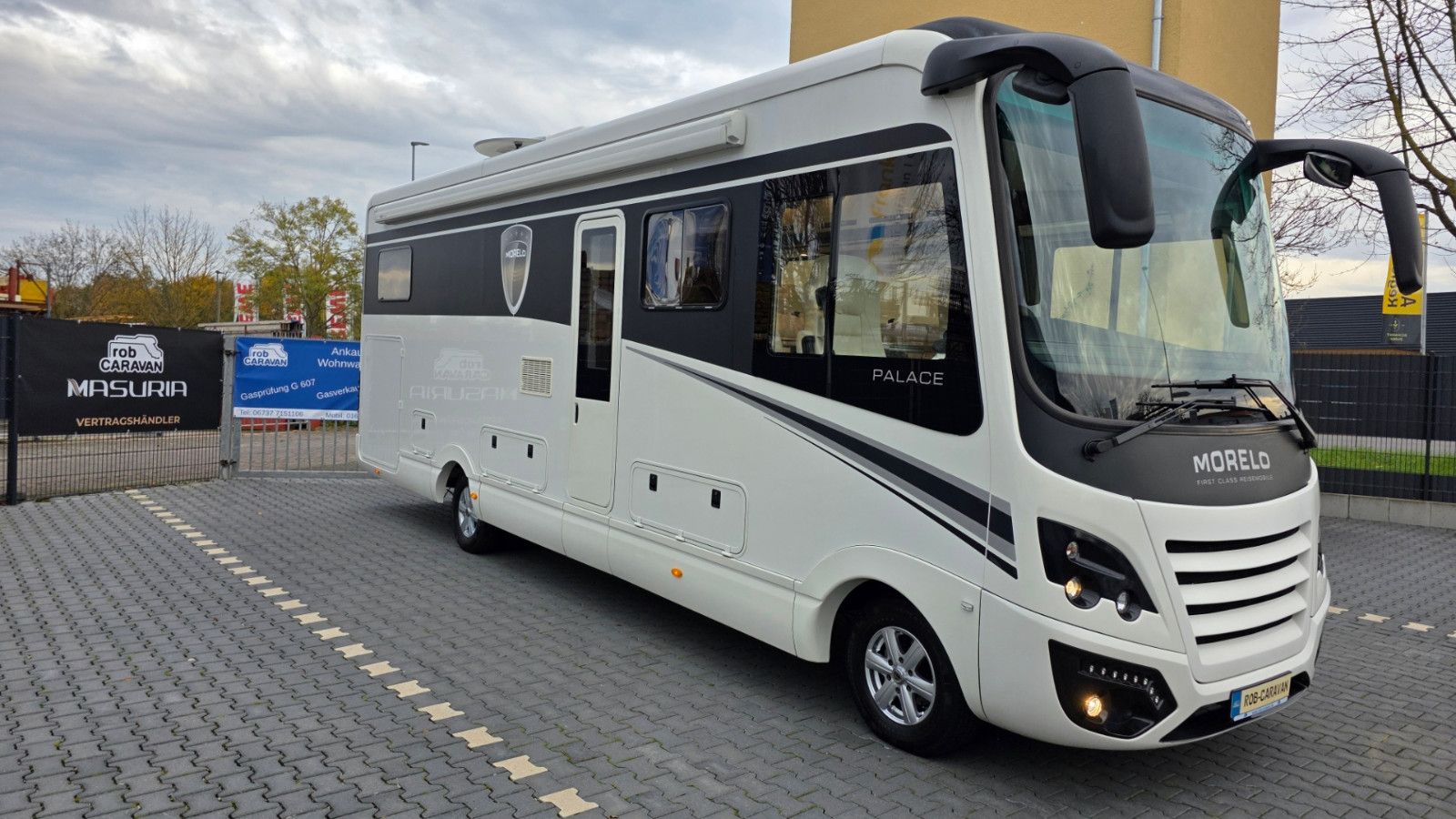 Zdjęcie: Morelo Palace 88 LB,Hubbett,nur 8750km,Solar,AHK,,,,
