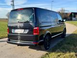 Volkswagen T6 Multivan Generation Six - Volkswagen T6 Multivan in Augsburg