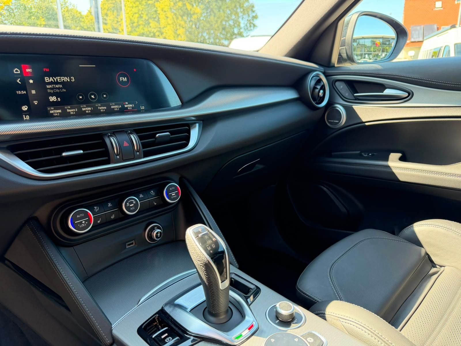 Fahrzeugabbildung Alfa Romeo Stelvio Veloce Q4
