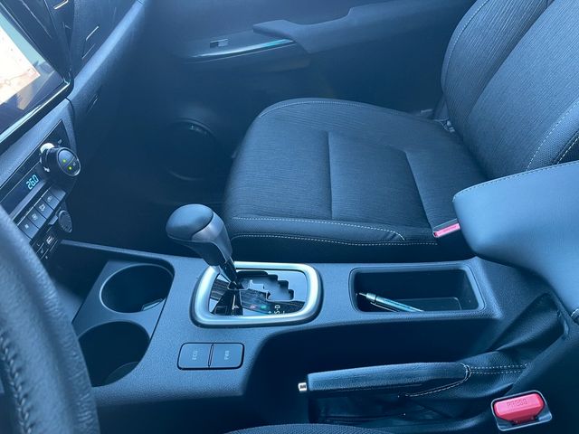 Toyota Hilux 2.4D 4x4 Double Cab Comfort *AHK*2xPDC*NAV