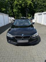 BMW 320i Touring Sport Line  - BMW 320 Gebrauchtwagen in Frankfurt
