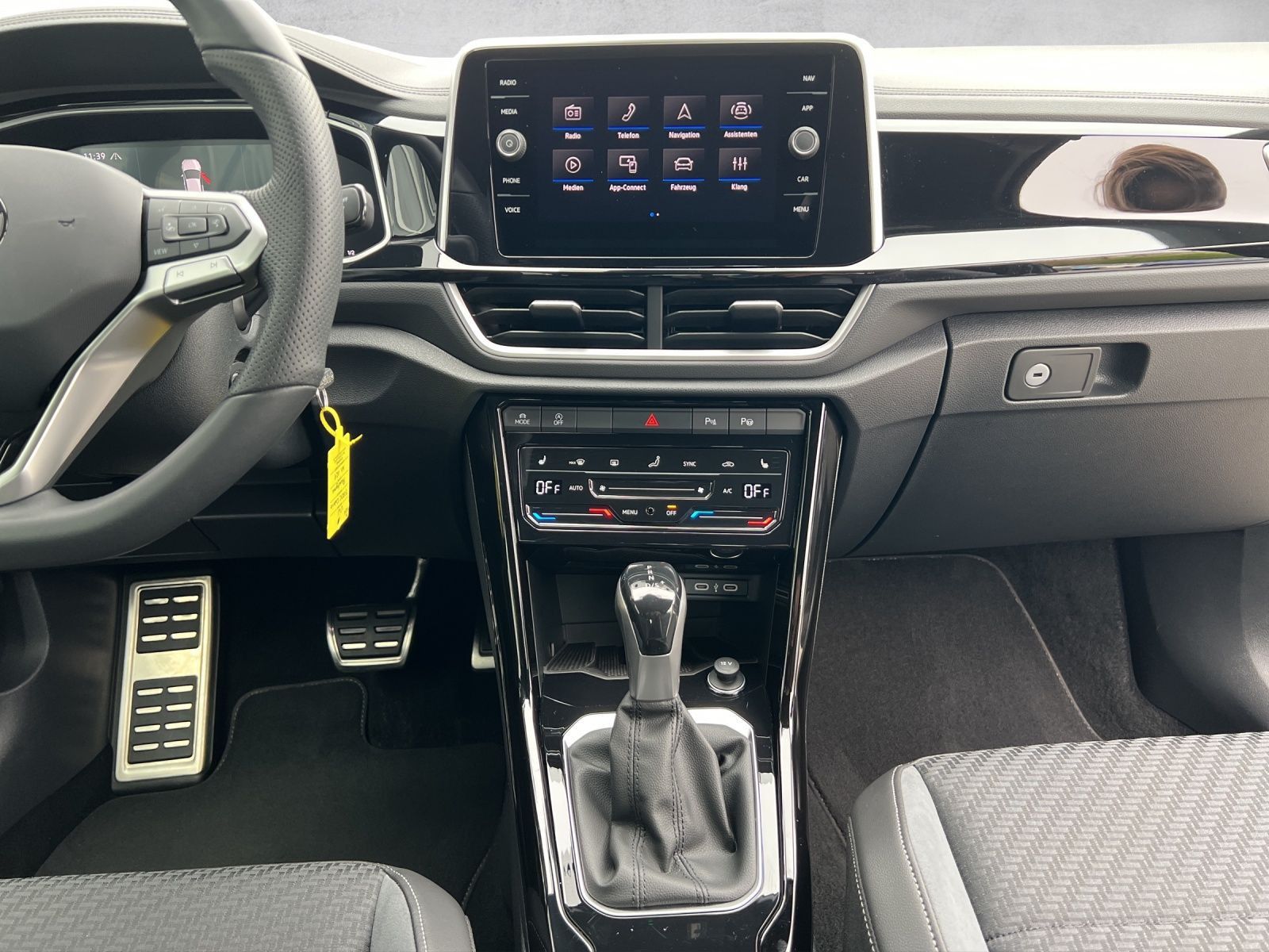T-Roc Cabriolet R-Line 1.5 TSI DSG AHK*Navi*LED