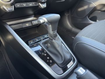 Kia Stonic 1.0T 120 GT Line Automatik Navi SHZ PDC