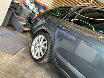 Skoda Octavia *PANO*SitzStandLenkradHZ*ACC*AHK*NAVI*