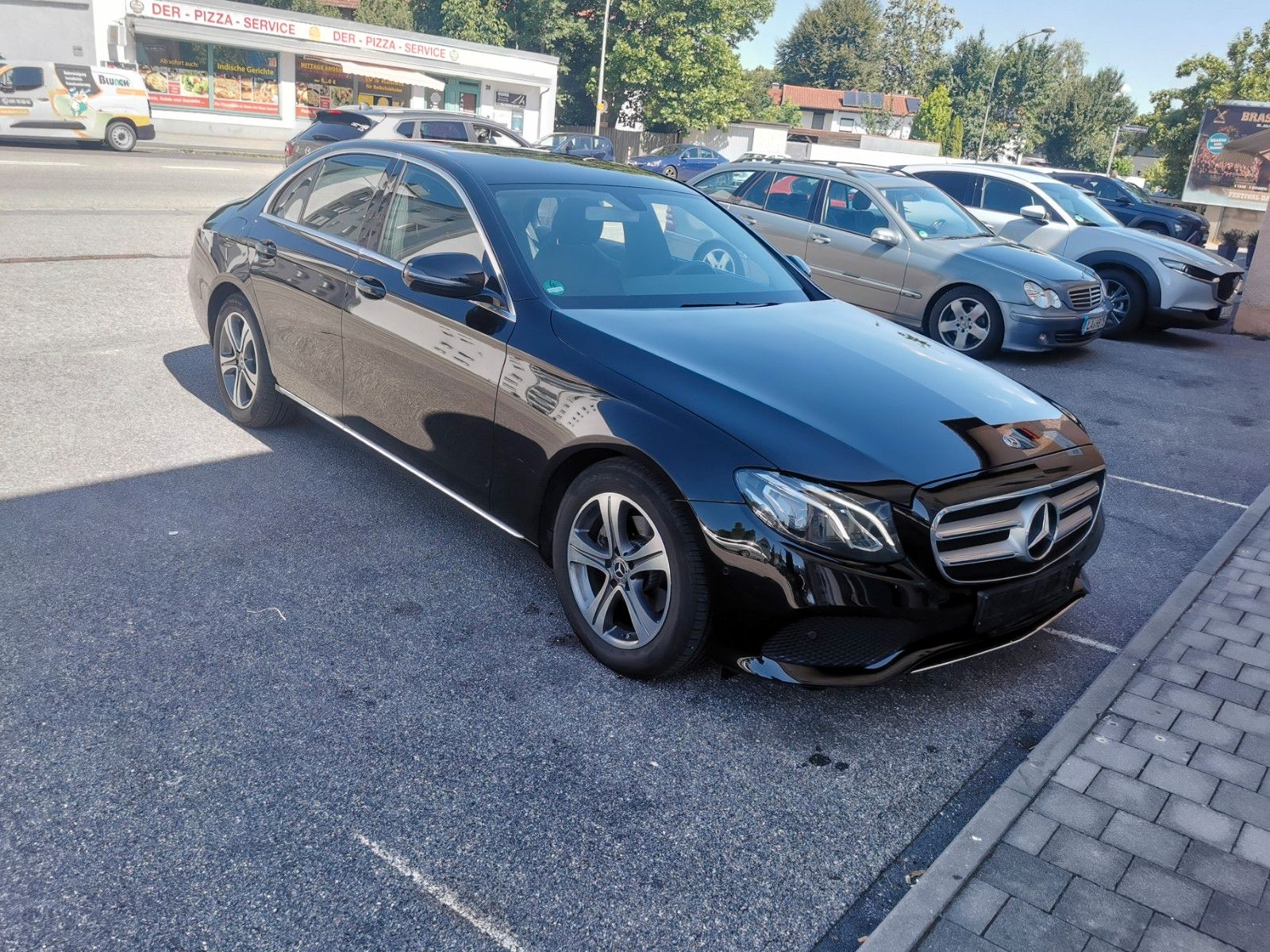MERCEDES-BENZ E 200 Limousine Avantgarde 9-G Automatik LED CAM