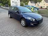 Hyundai i30 cw Premium, Automatik, 1. Hand, 62000 km! - gebrauchte Hyundai i30 aus dem Jahr 2009