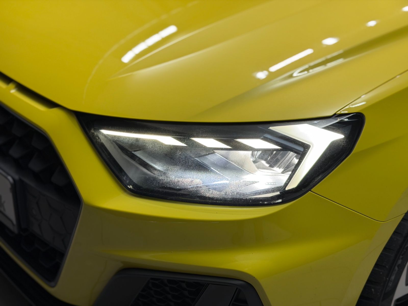 Fahrzeugabbildung Audi A1 Sportback 40 TFSI edition one|3xS-LINE|DSG|
