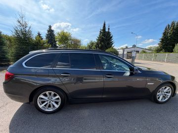 BMW 520 - 7