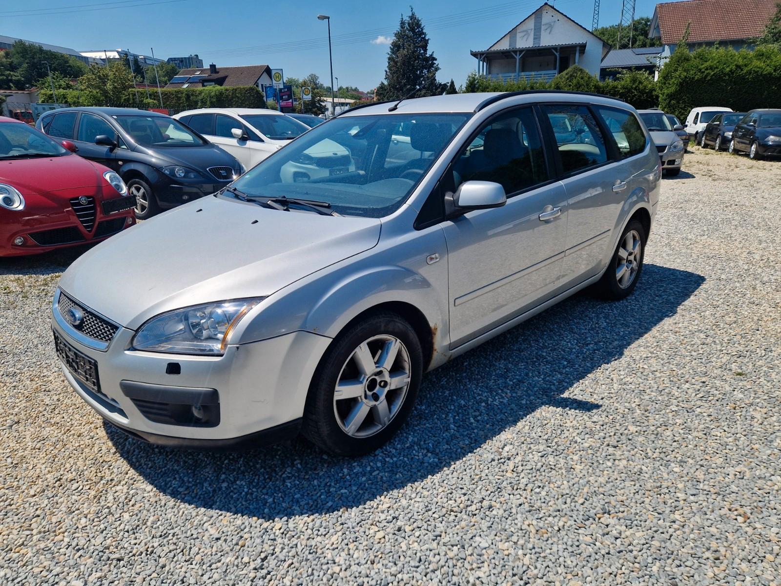 Ford Focus Turnier Titanium / TÜV