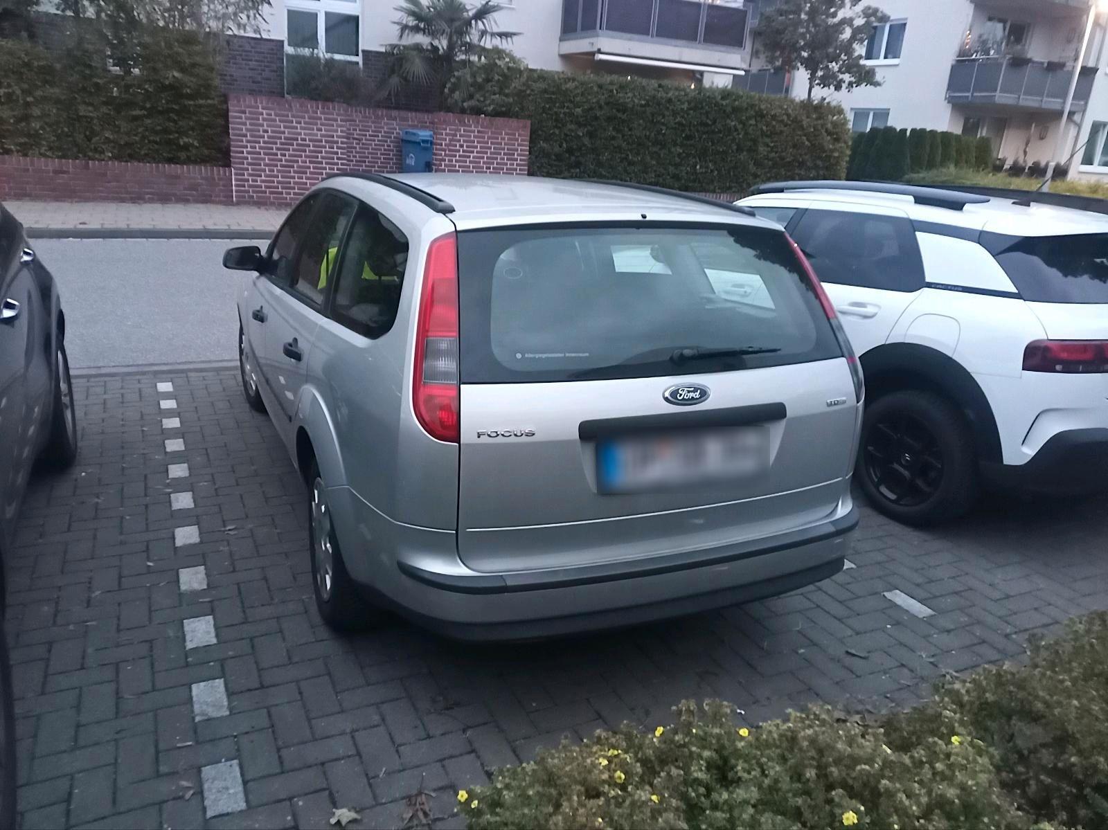 Ford Focus 2006 — engine 109 HP (80kW)
