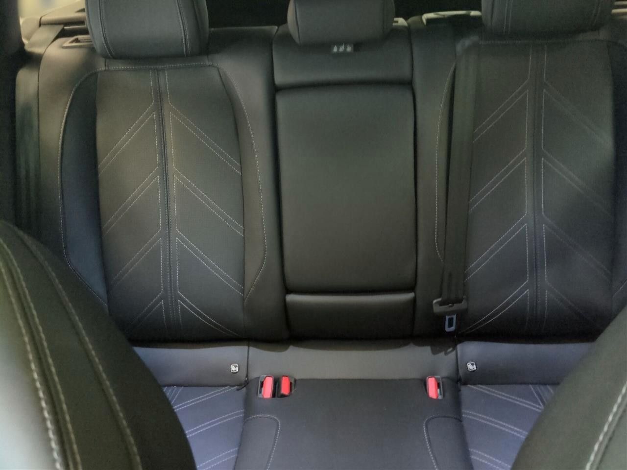 Fahrzeugabbildung Opel Astra ST 1.2 Turbo 96kW Ultimate Auto