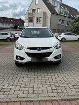 Hyundai ix 35 2.CRDi Automatik Getriebe 4WD - Hyundai ix35 in Osnabrück