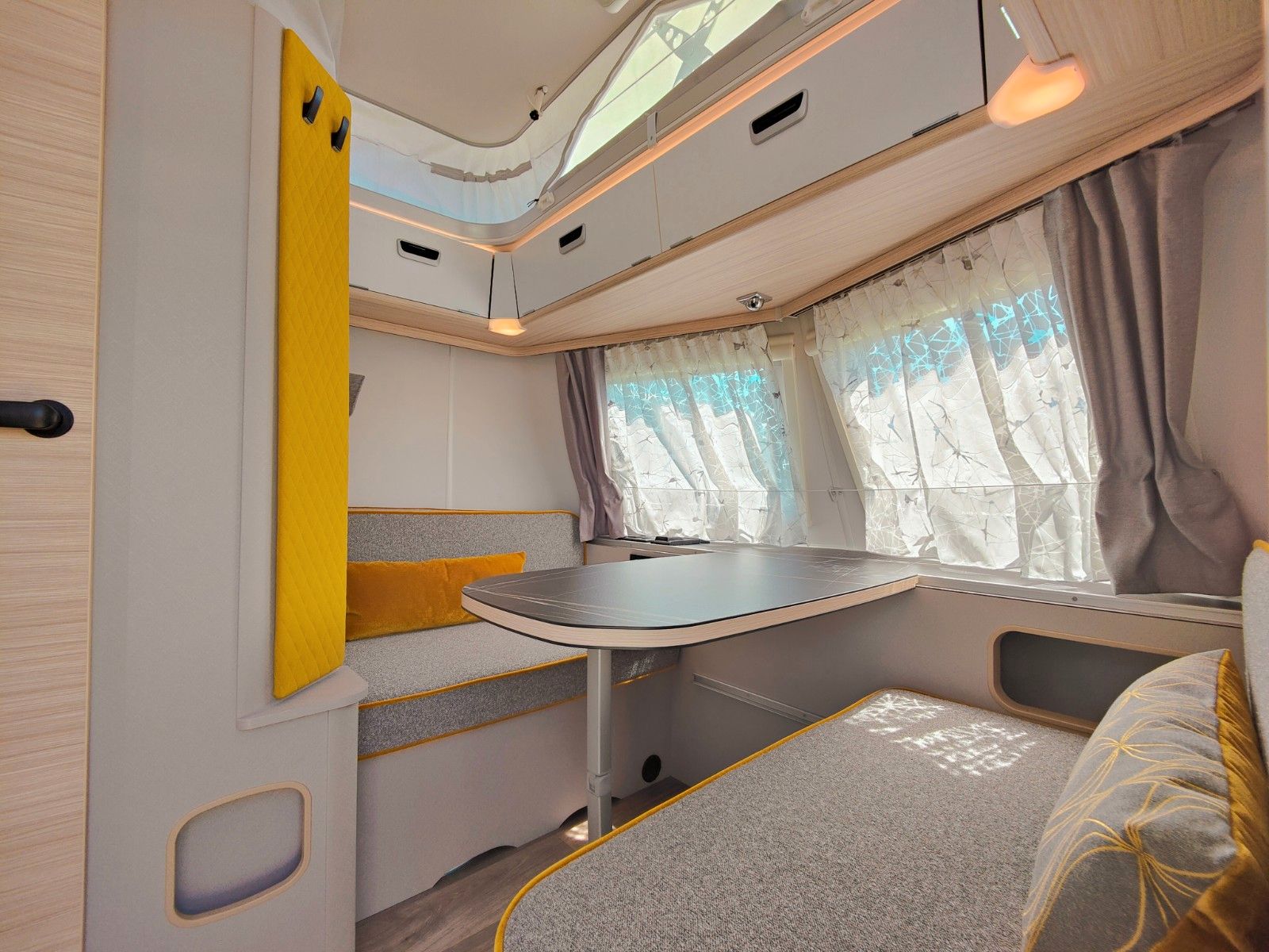 Fahrzeugabbildung HYMER / ERIBA / HYMERCAR TOURING 530 LEGEND URBAN 2025