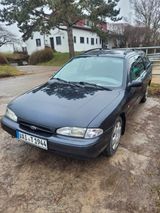 Ford Mondeo 1.8 16V GLX GLX - Ford Mondeo aus 1995