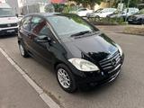 Mercedes-Benz A160 CDI *TÜV NEU/SHZ/KLIMA/2. Hand/ALU - Mercedes-Benz A-Klasse: Cdi 160