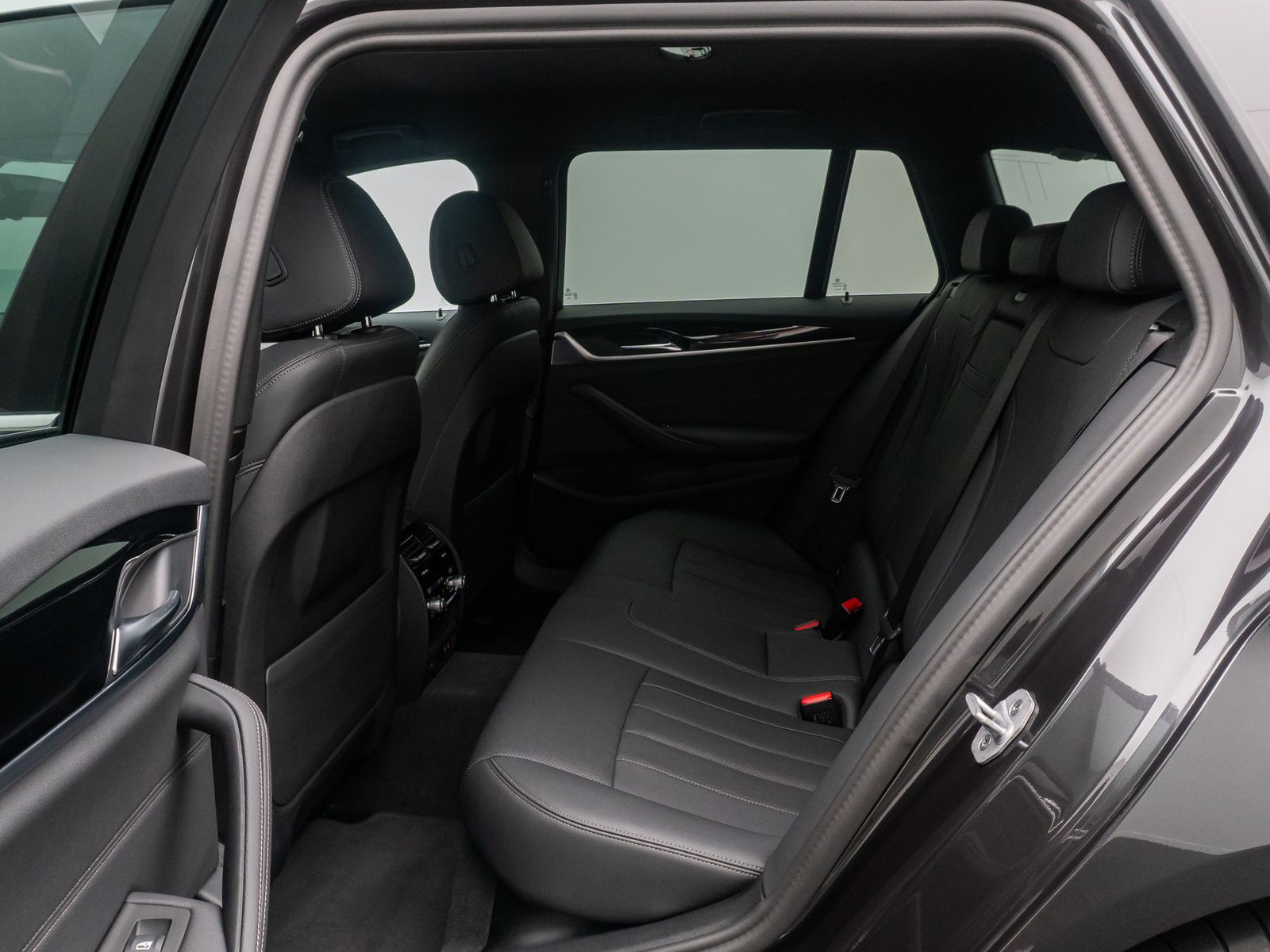 Fahrzeugabbildung BMW 530d xD ACC Alarm DAB Kamera 4xKlima Leder Sport