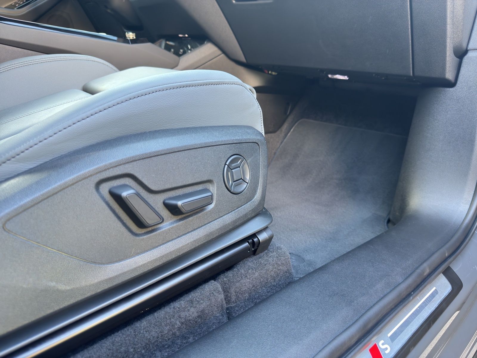 Audi SQ6 e-tron - Bild 13