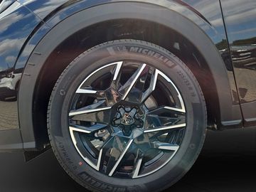 Peugeot 3008 1.2 145 Allure 360+AHK+Kam.+LED+Navi+SHZ+LM