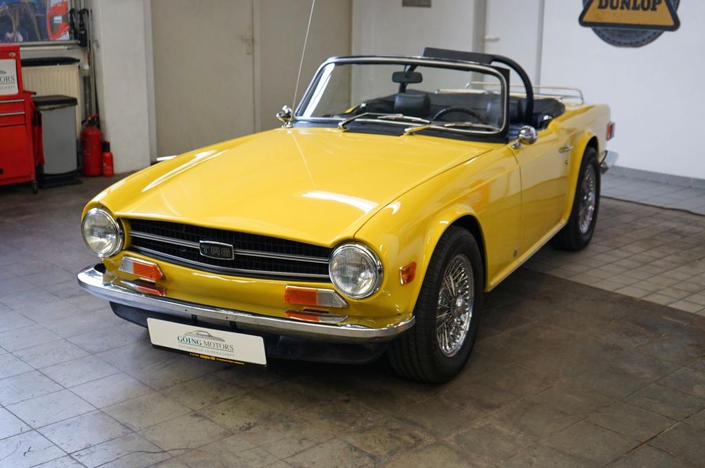 Triumph TR6