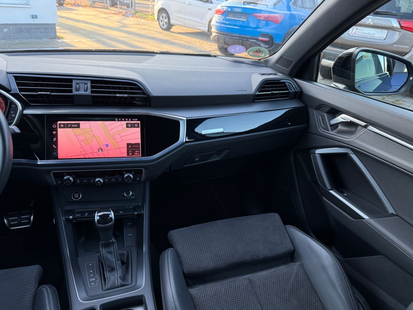 Audi Q3 45 TFSI e S line AHK-ACC-RKAM-LED-SONOS-20"LM foto 22