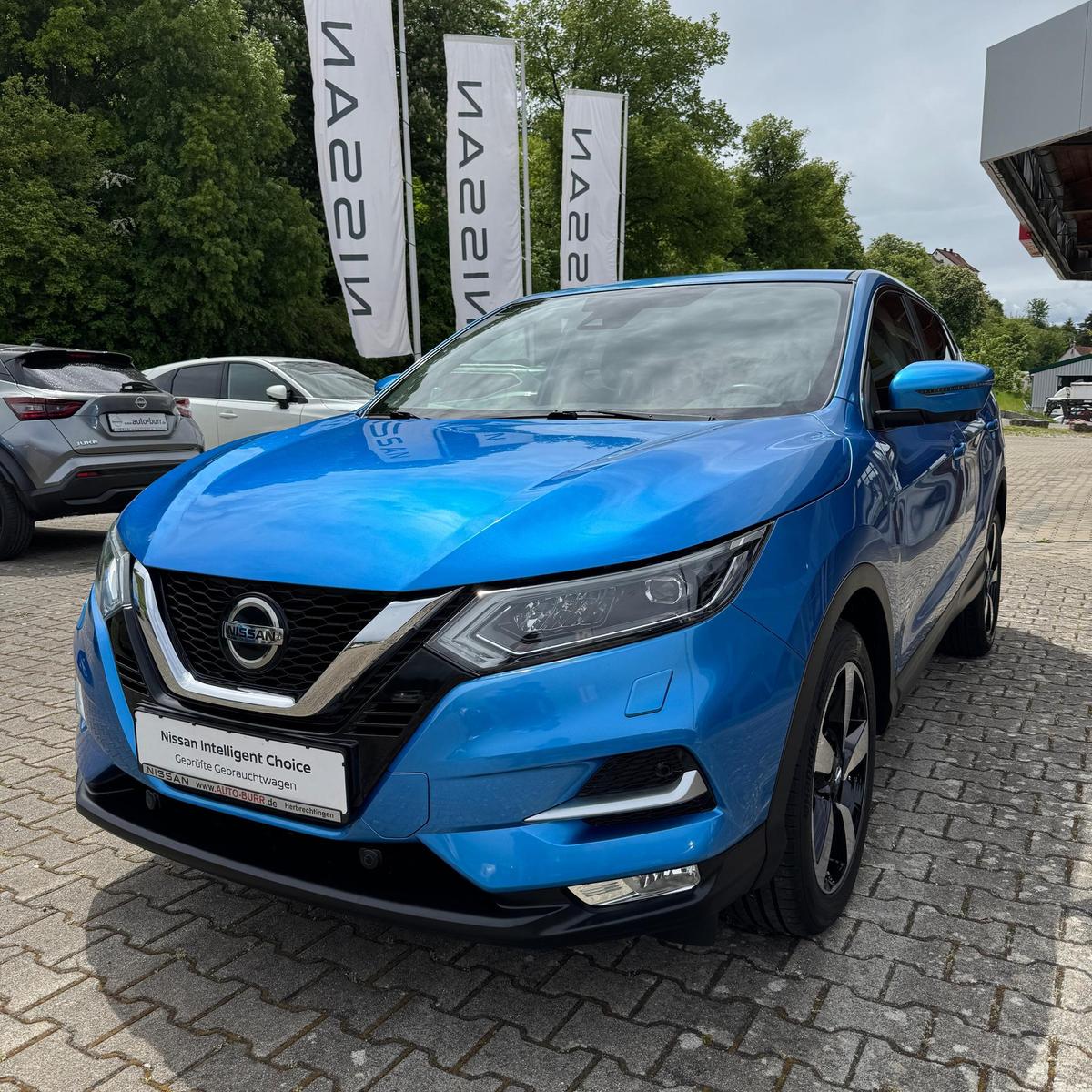 Nissan Qashqai 1.3 DIG-T 117 kW N-Connecta Navi Sitz...