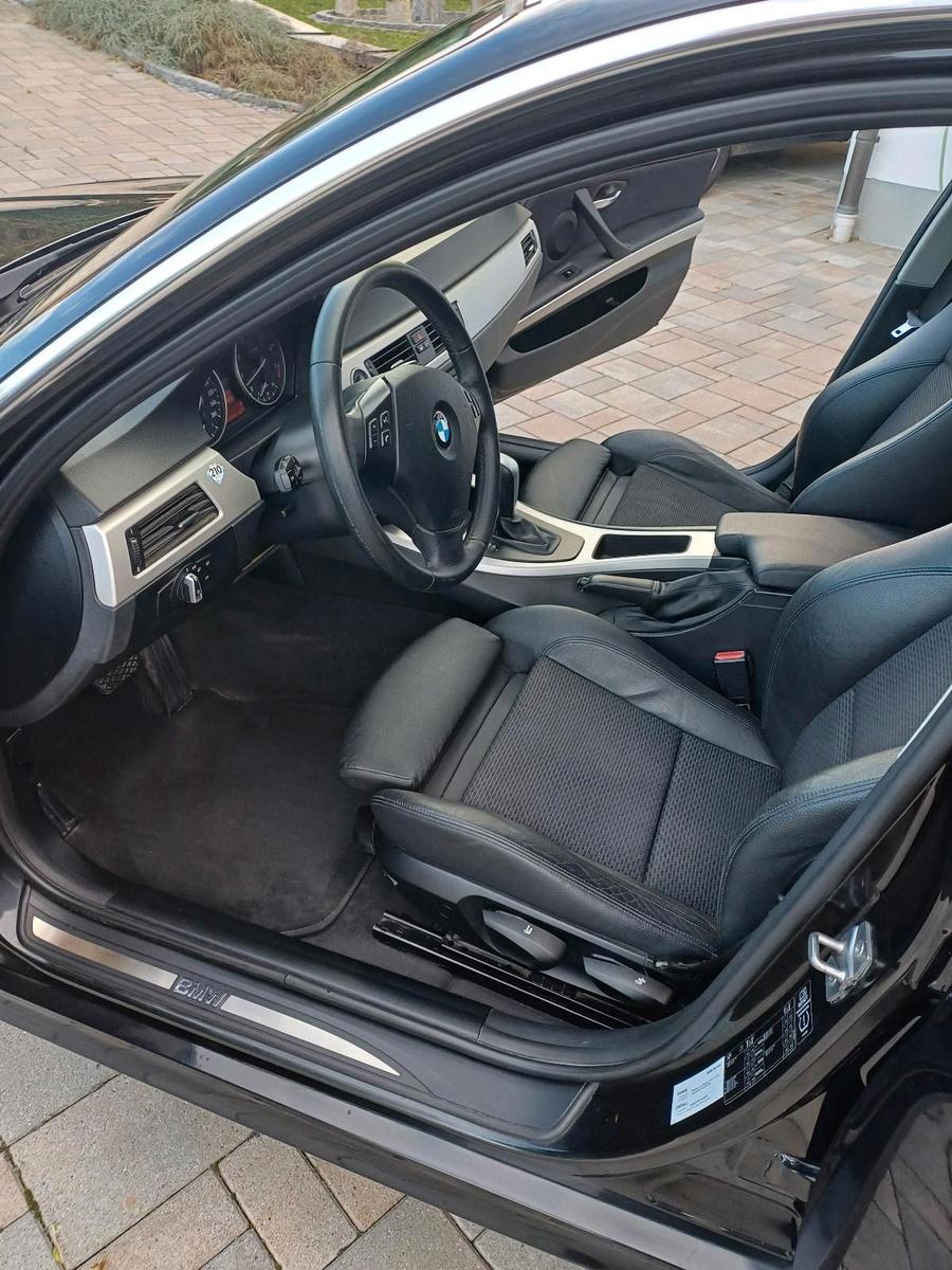 BMW 325 2012 — photo 9