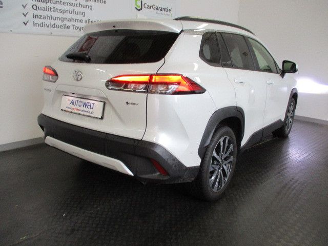 Fahrzeugabbildung Toyota Corolla Cross Lounge Hybrid