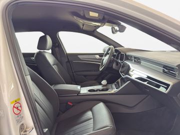 Audi A6 - 4