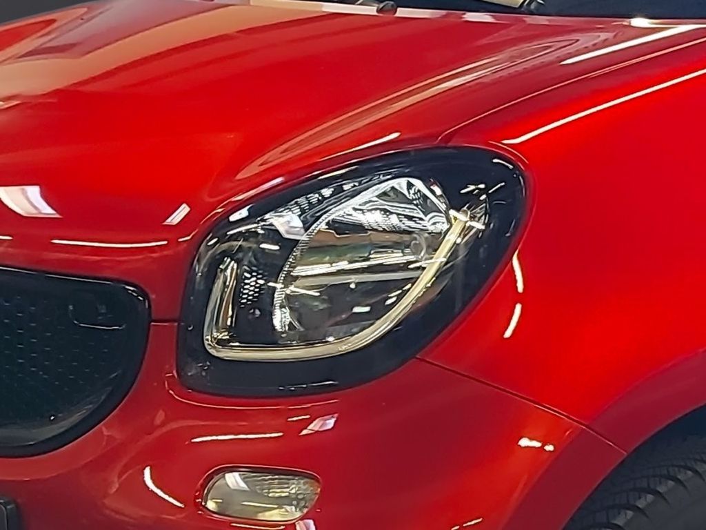 Fahrzeugabbildung Smart SMART FORFOUR 1.0 Passion Sitzheiz. Pano Klima