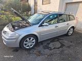 Renault Meganne (face lift) 2008bj, 2.0ben... - Renault Megane mit Benzin-Antrieb: Kombi, 2.0