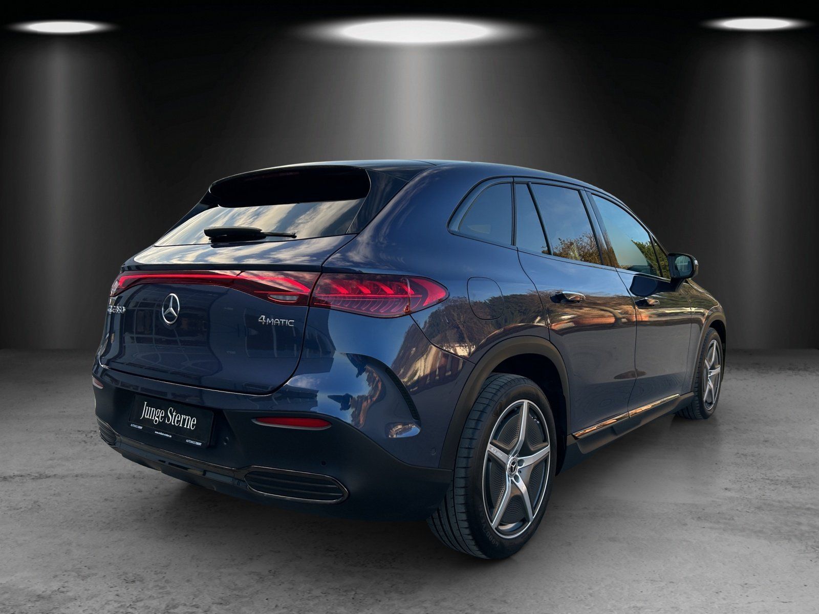 Fahrzeugabbildung Mercedes-Benz EQE350 4M SUV Premium AMG Hyper HAL Airmatic AHK