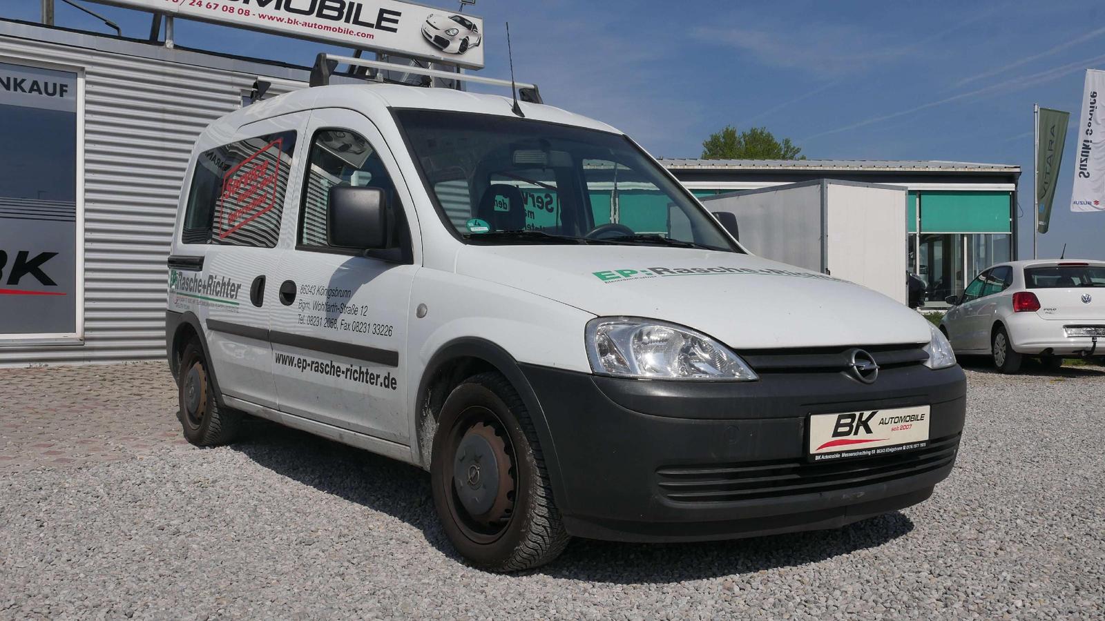Opel Combo Kasten 1. Hand Scheckheftgepflegt Anhänger