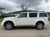 Nissan Pathfinder 2.5 dCi LE | 7-SITZER | AHK | 8-FACH - Nissan: Sitzer 8
