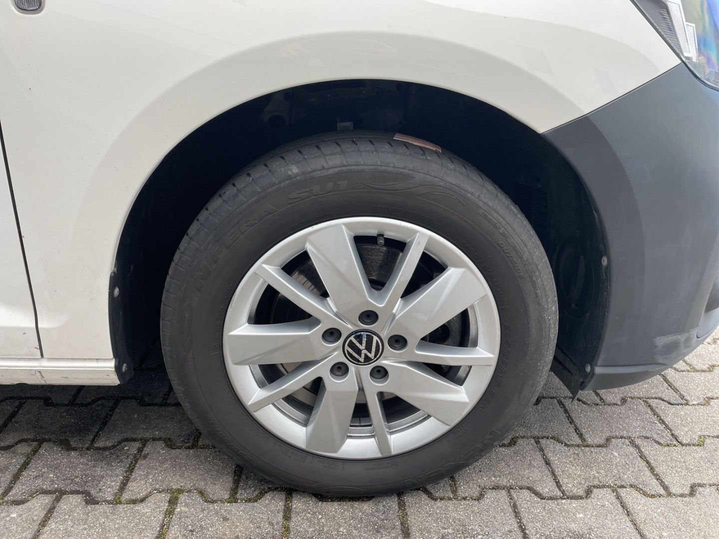 Caddy Cargo 1.5 TSI EcoProfi AHK/Navi/PDC/Climat